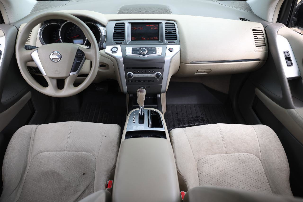 Used 2012 Nissan Murano S image 2