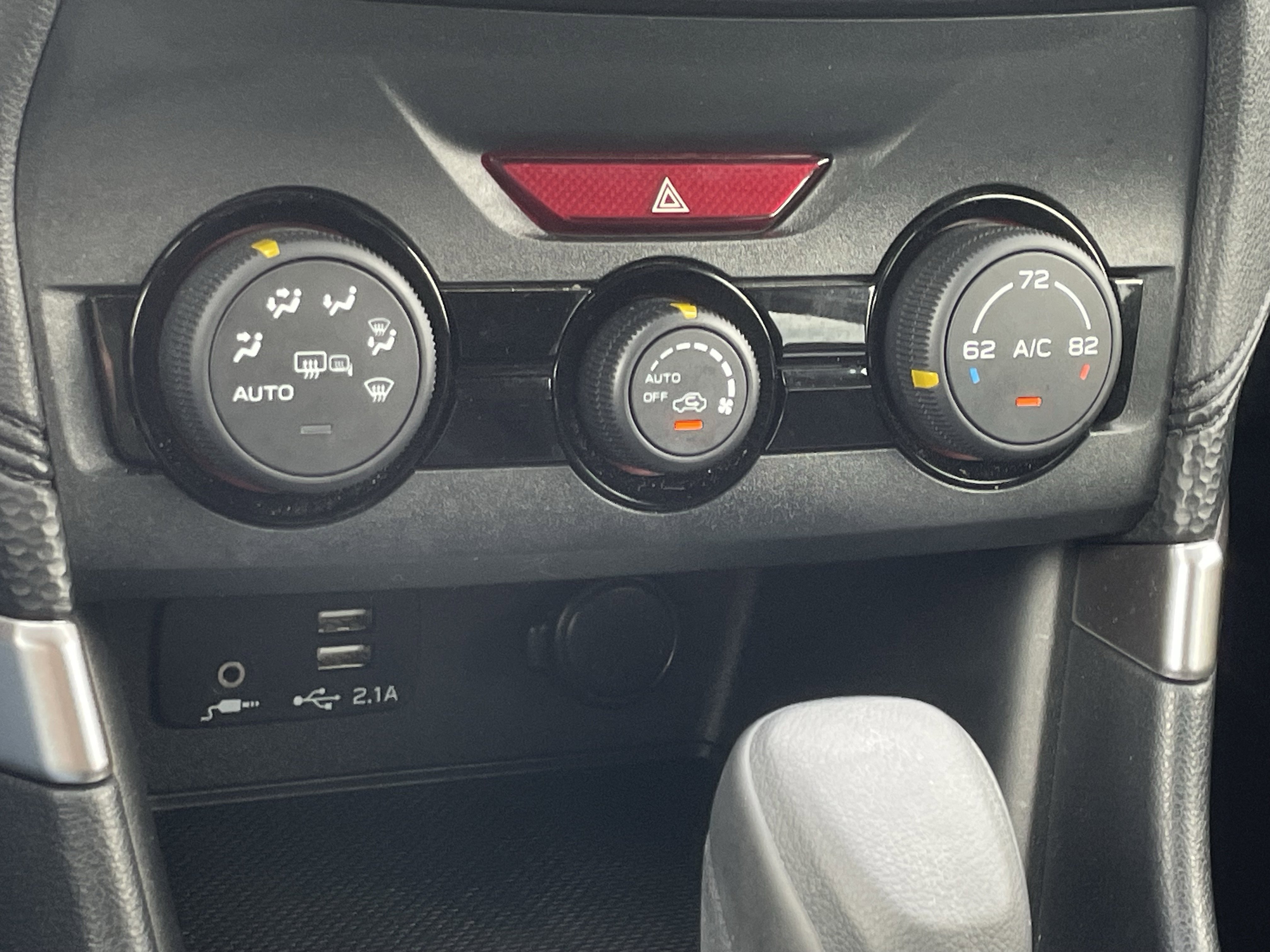 Certified 2023 Subaru Forester Premium AWD/4WD image 25