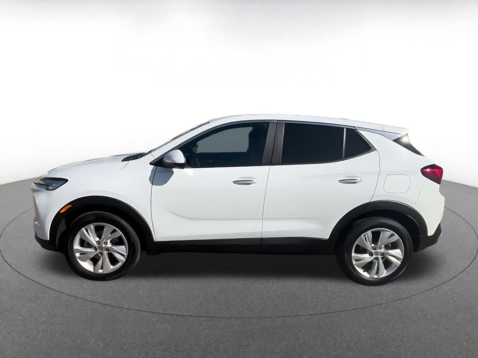 Used 2026 Buick Encore GX Preferred FWD image 8