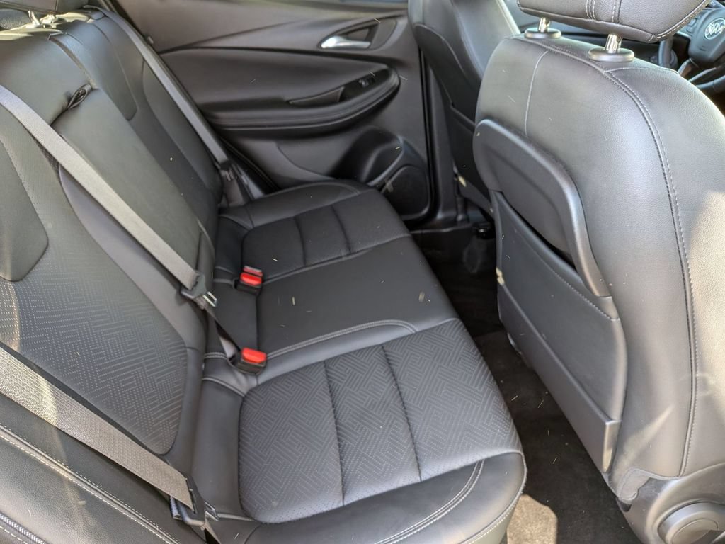 Used 2022 Buick Encore GX Essence w/ Advanced Technology Package AWD/4WD image 34