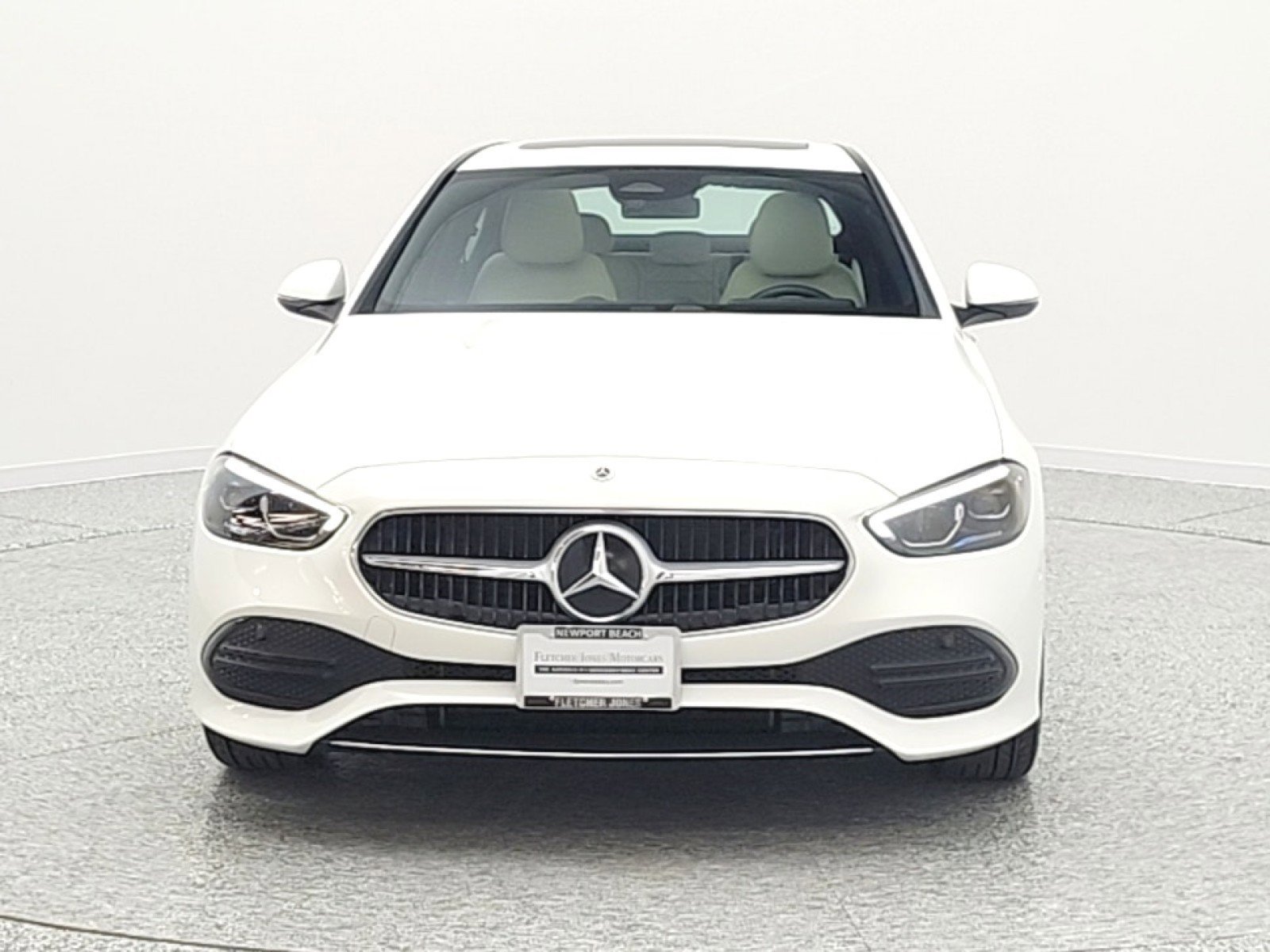 Used 2023 Mercedes-Benz C 300 Sedan image 2