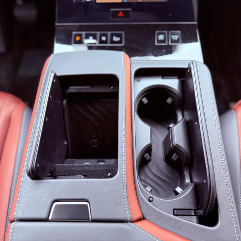 Certified 2026 INFINITI QX80 Autograph w/ Premium Cargo Package image 15