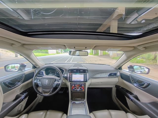 Used 2017 Lincoln Continental Select w/ Climate Package AWD/4WD image 42