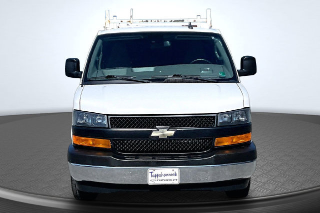 Used 2019 Chevrolet Express 2500 Extended w/ Driver Convenience Package RWD image 2