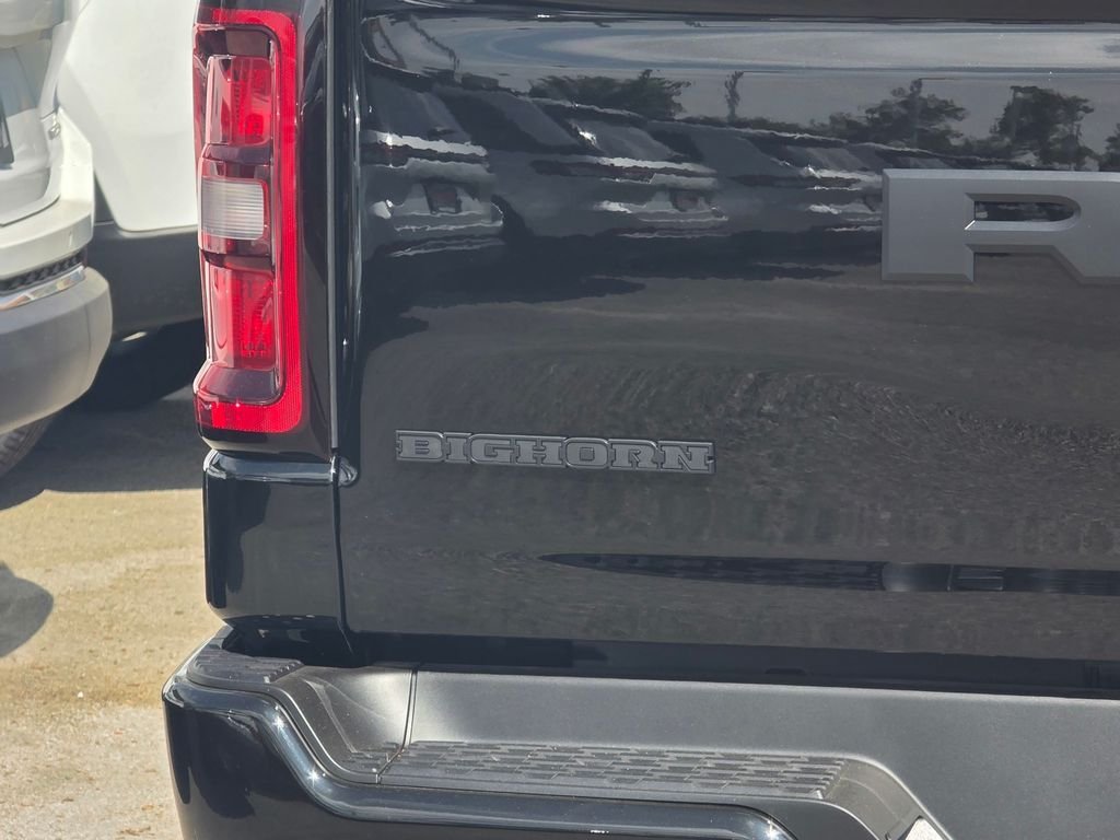 New 2026 RAM 1500 Big Horn w/ Night Edition AWD/4WD image 6
