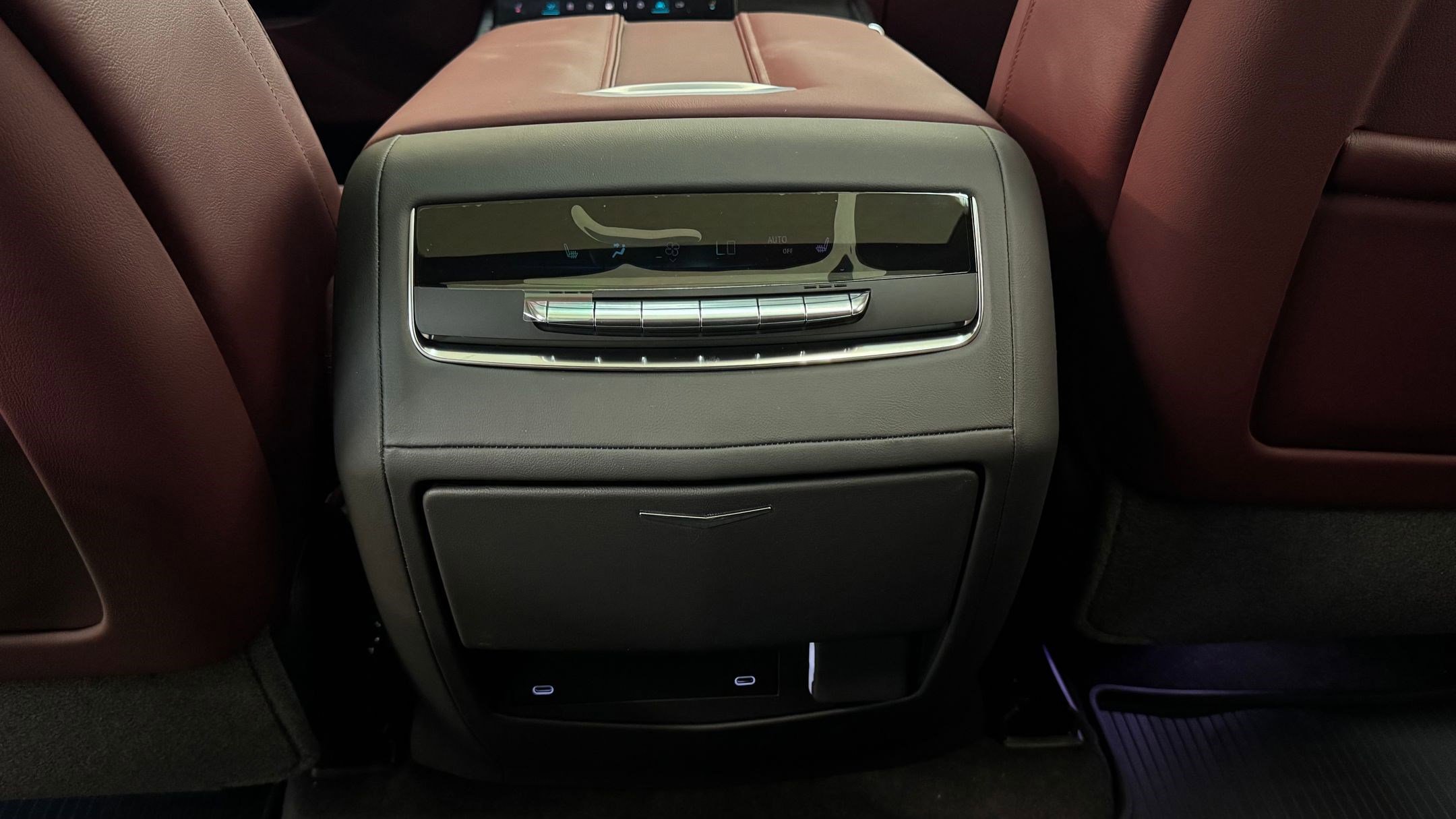 New 2026 Cadillac Escalade Sport w/ Touring Package image 32