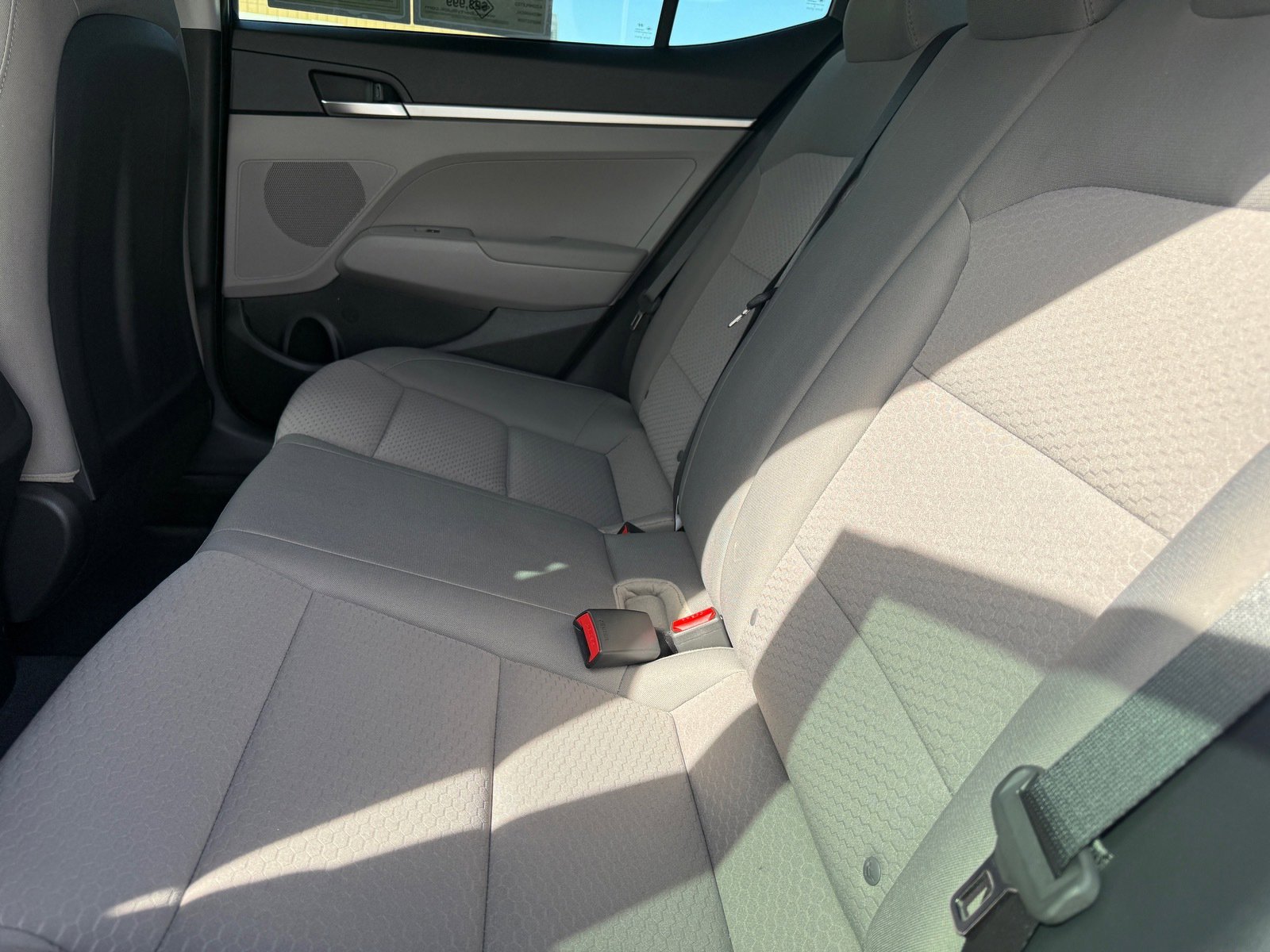 Used 2019 Hyundai Elantra SE image 22