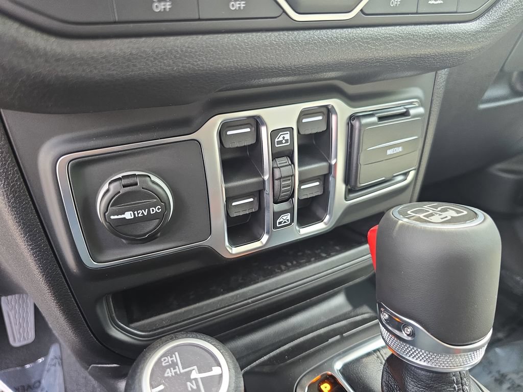 New 2026 Jeep Wrangler Unlimited Sport AWD/4WD image 27