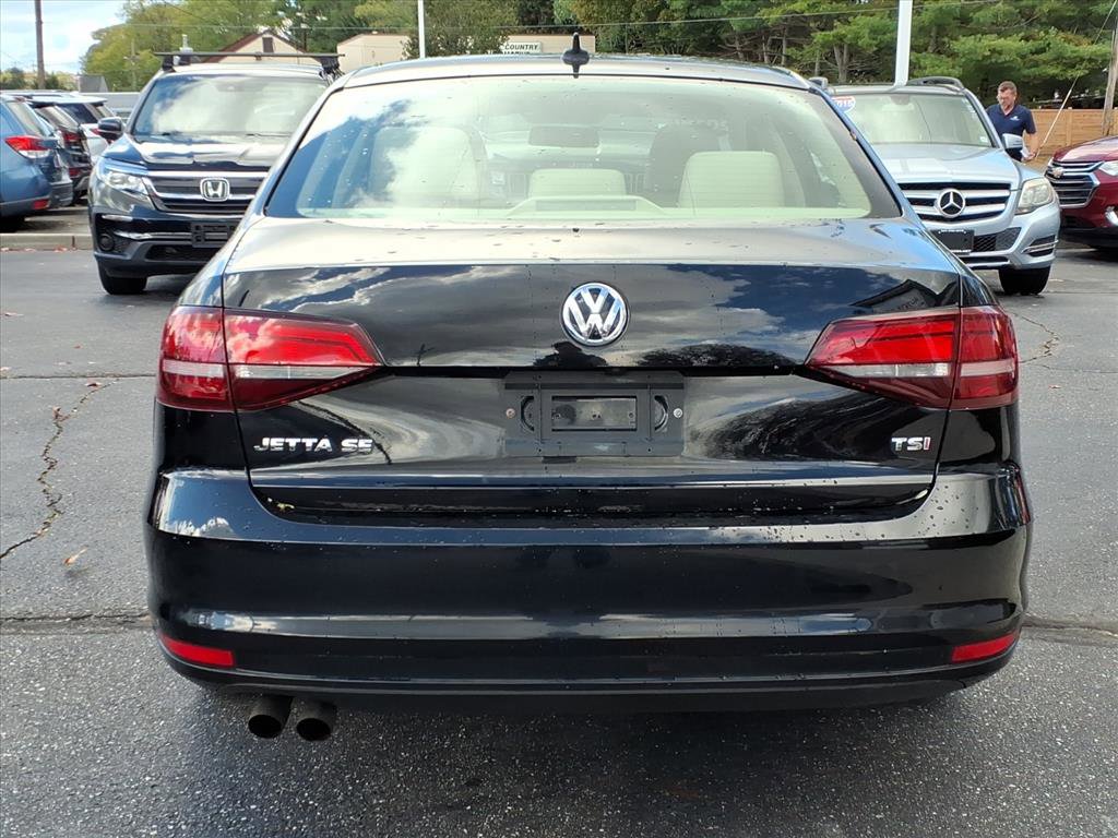 Used 2018 Volkswagen Jetta SE image 6