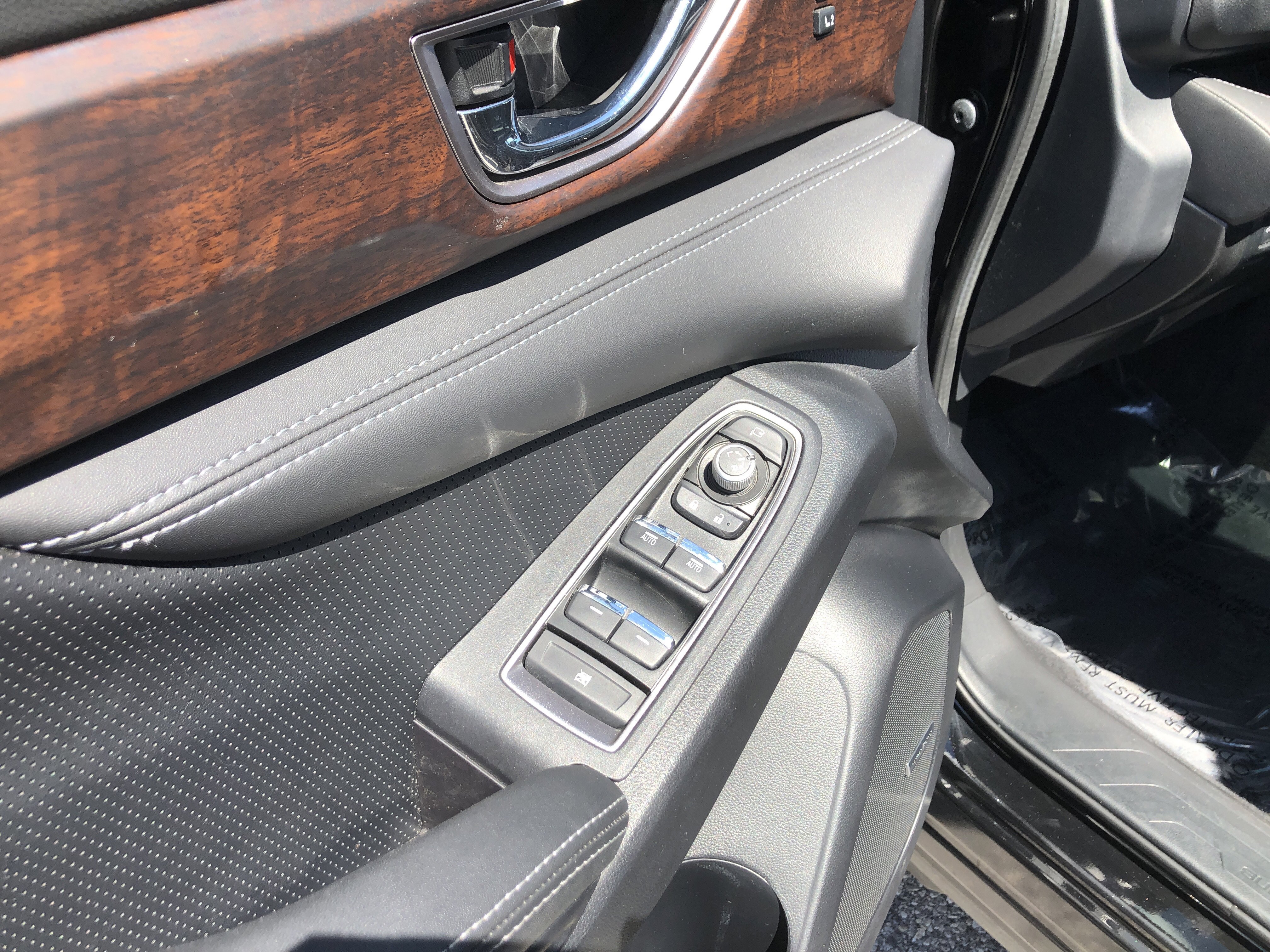 Certified 2023 Subaru Ascent Touring image 33