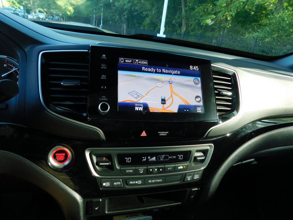 Used 2021 Honda Ridgeline Black Edition image 4