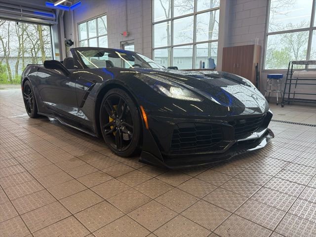 Used 2016 Chevrolet Corvette Stingray Convertible w/ 3LT Preferred Equipment Group image 2