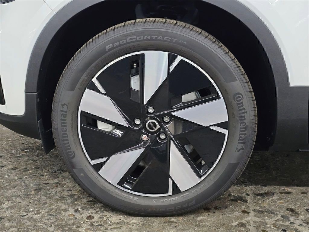 Certified 2024 Volvo XC40 Recharge Core w/ Protection Package Premier image 9