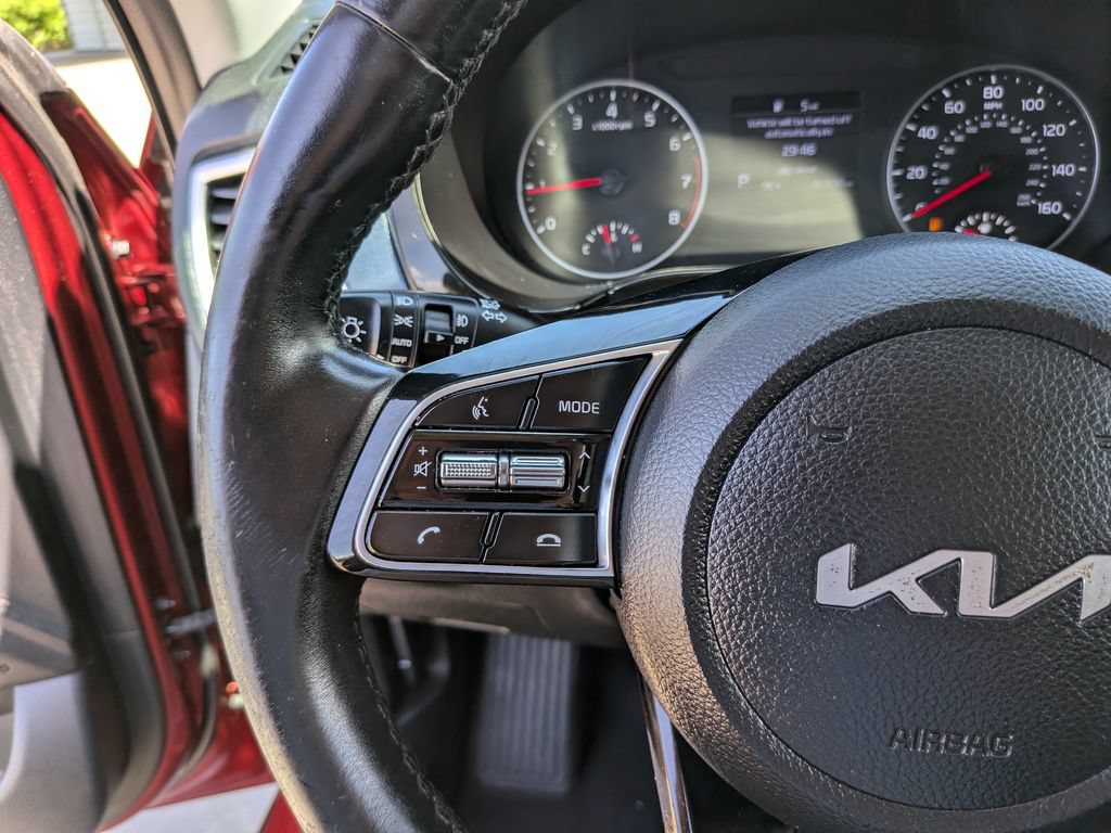 Used 2023 Kia Seltos S FWD image 30