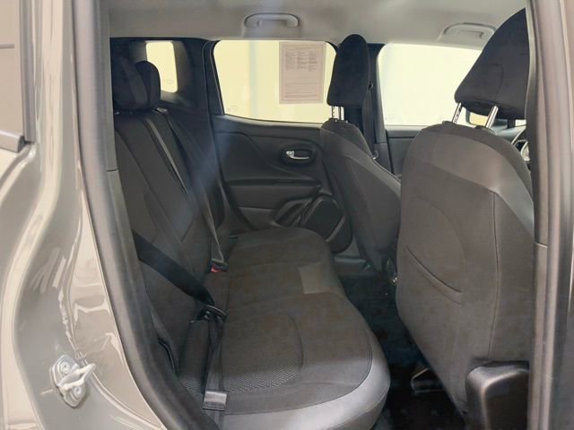 Used 2019 Jeep Renegade Altitude w/ Quick Order Package 22M image 24