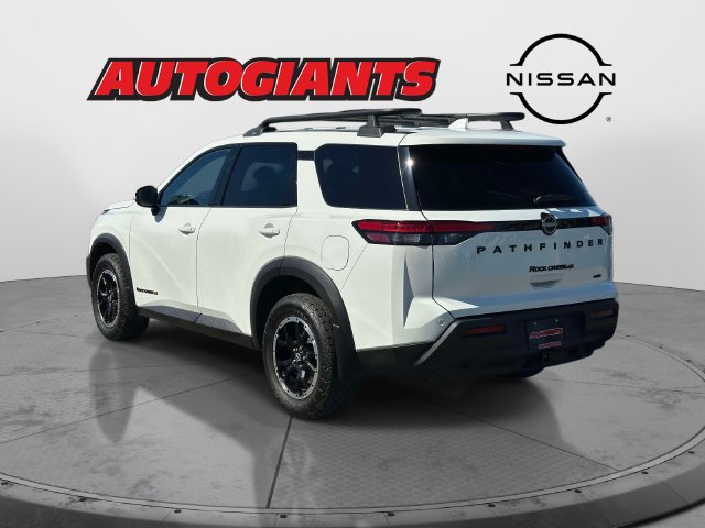 Used 2024 Nissan Pathfinder Rock Creek AWD/4WD image 5