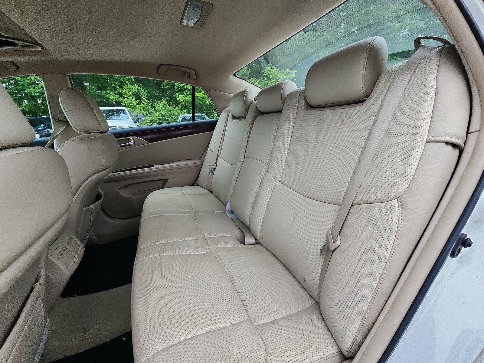 Used 2011 Toyota Avalon Limited FWD image 20