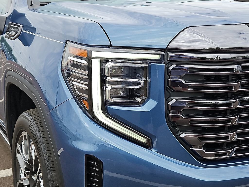Used 2024 GMC Sierra 1500 Denali Ultimate AWD/4WD image 10