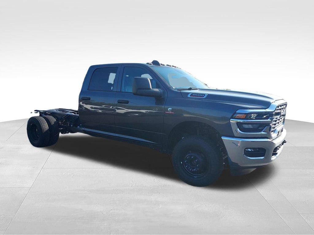 New 2027 RAM 3500 Tradesman w/ Chrome Appearance Group A AWD/4WD image 7