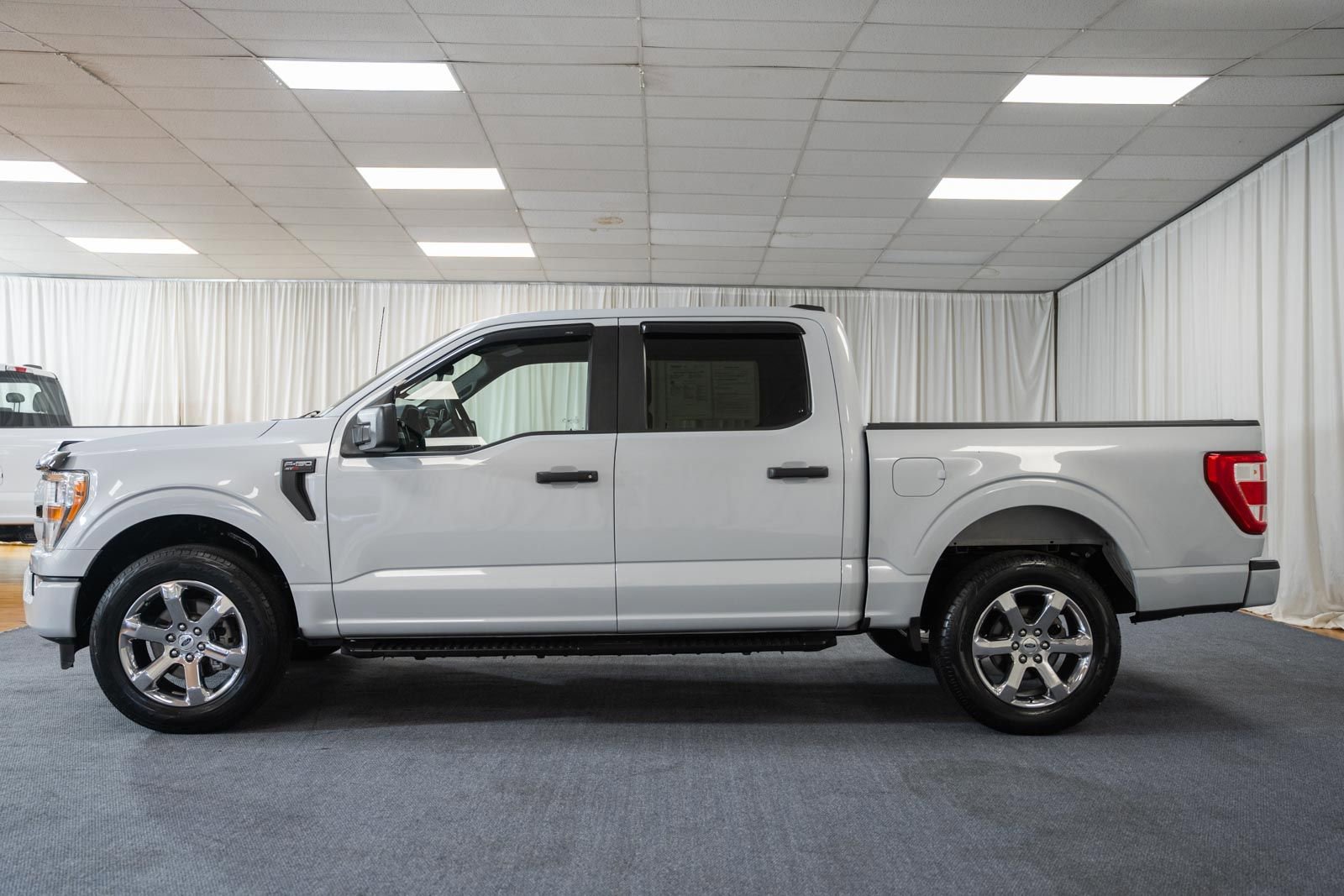 Used 2021 Ford F150 XL w/ STX Appearance Package image 4