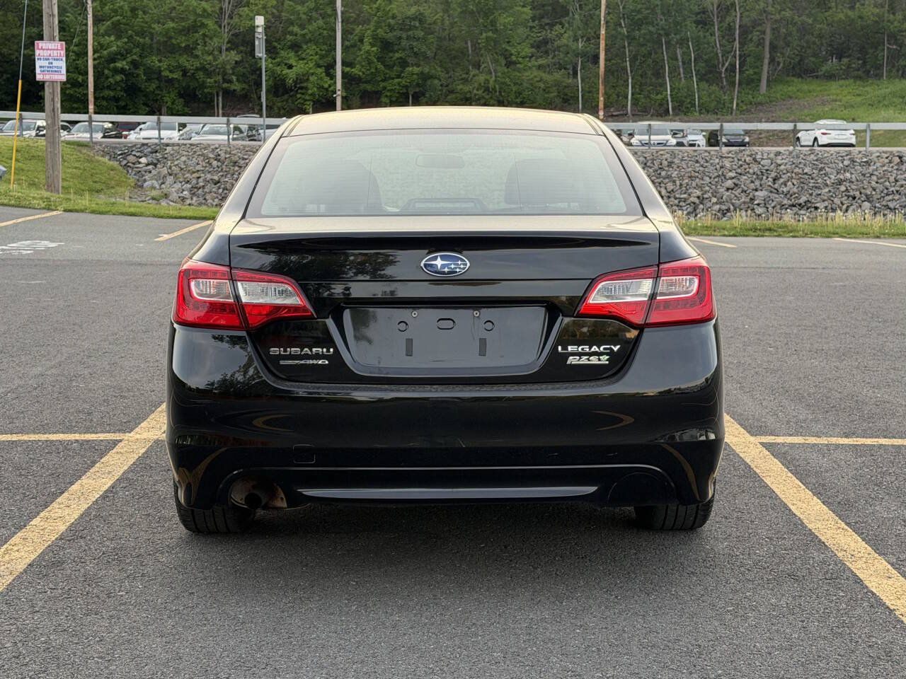 Used 2015 Subaru Legacy 2.5i AWD/4WD image 4