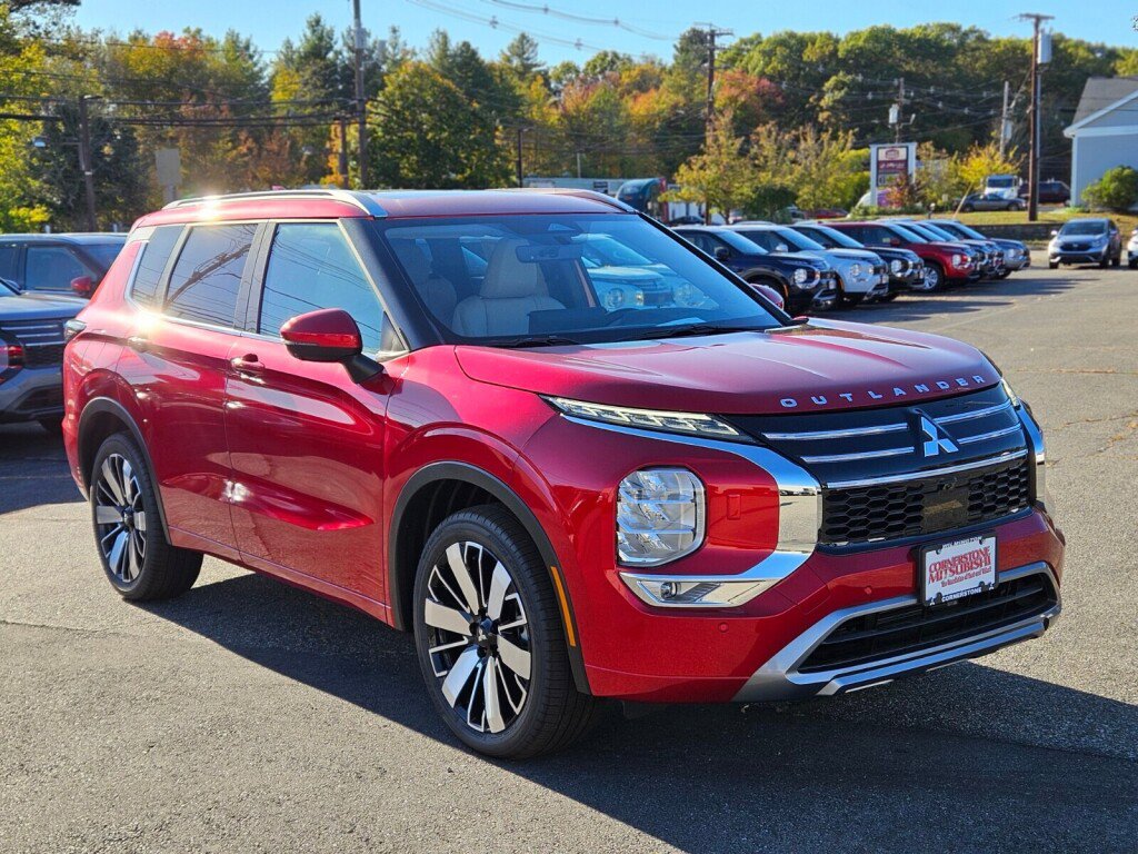 New 2025 Mitsubishi Outlander SEL image 7
