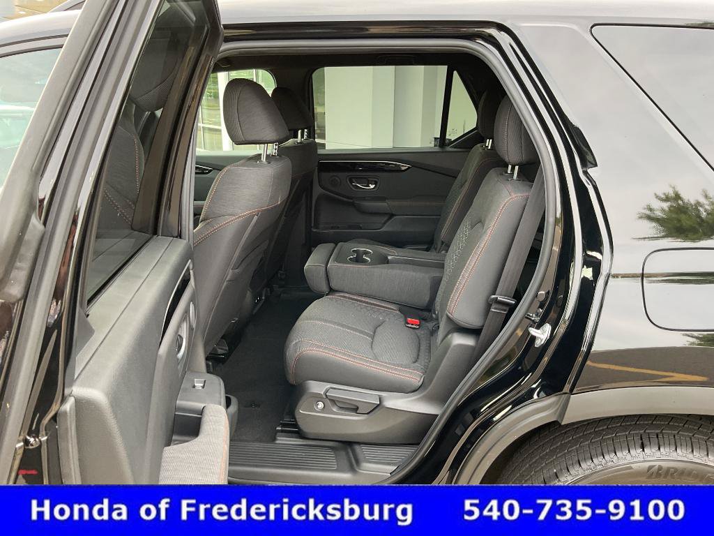 Certified 2026 Honda Pilot Sport image 24