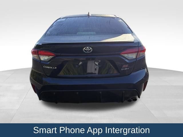 Used 2026 Toyota Corolla SE w/ SE Premium Package FWD image 10