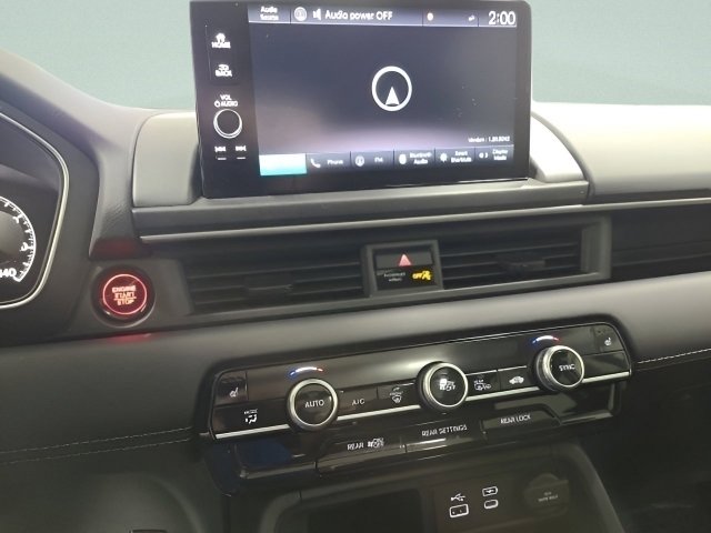 Used 2025 Honda Pilot Touring image 35