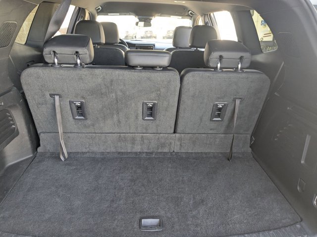 Used 2024 GMC Acadia Elevation image 6