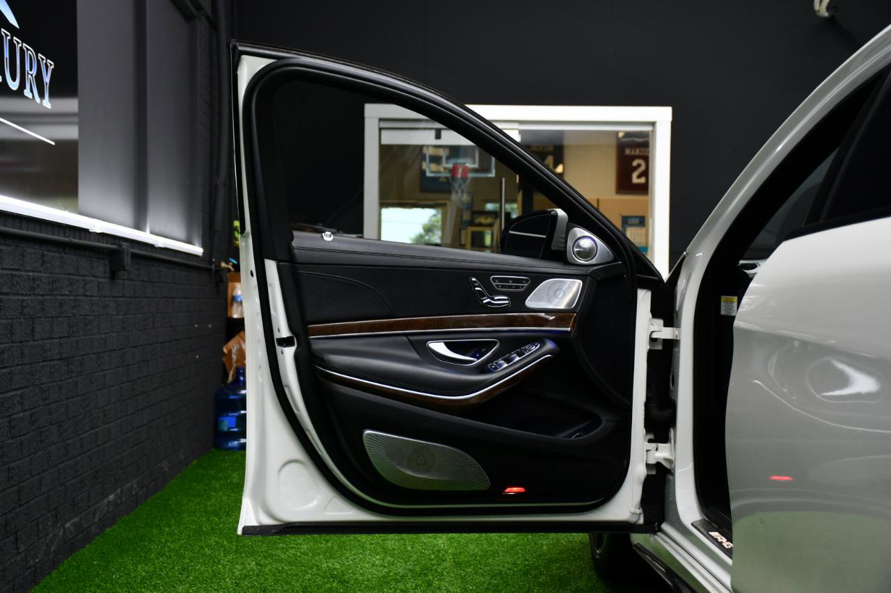 Used 2014 Mercedes-Benz S 63 AMG 4MATIC Sedan image 52