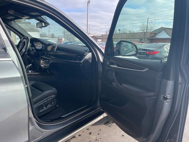 Used 2018 BMW X5 xDrive35i image 12