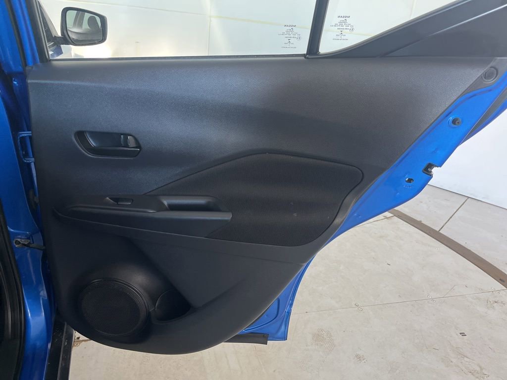 Used 2021 Nissan Kicks S image 28