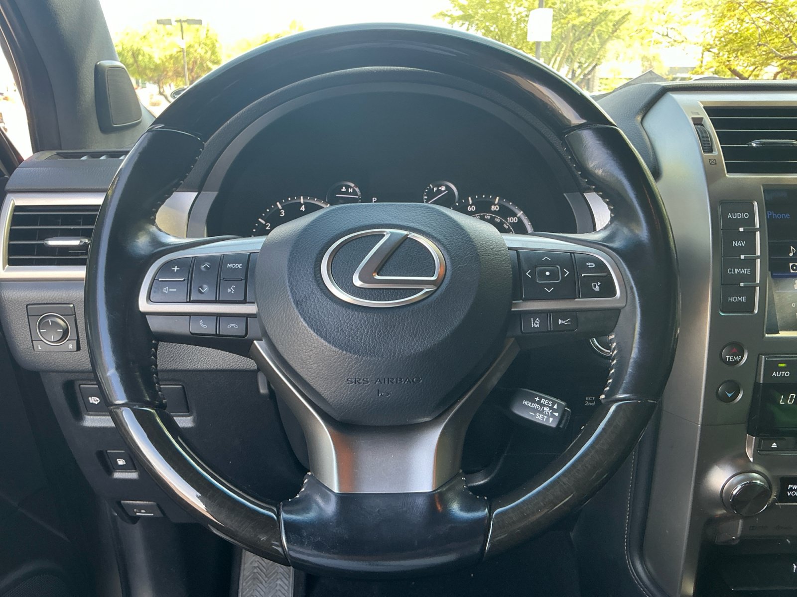 Used 2020 Lexus GX 460 Premium w/ Premium Package AWD/4WD image 6
