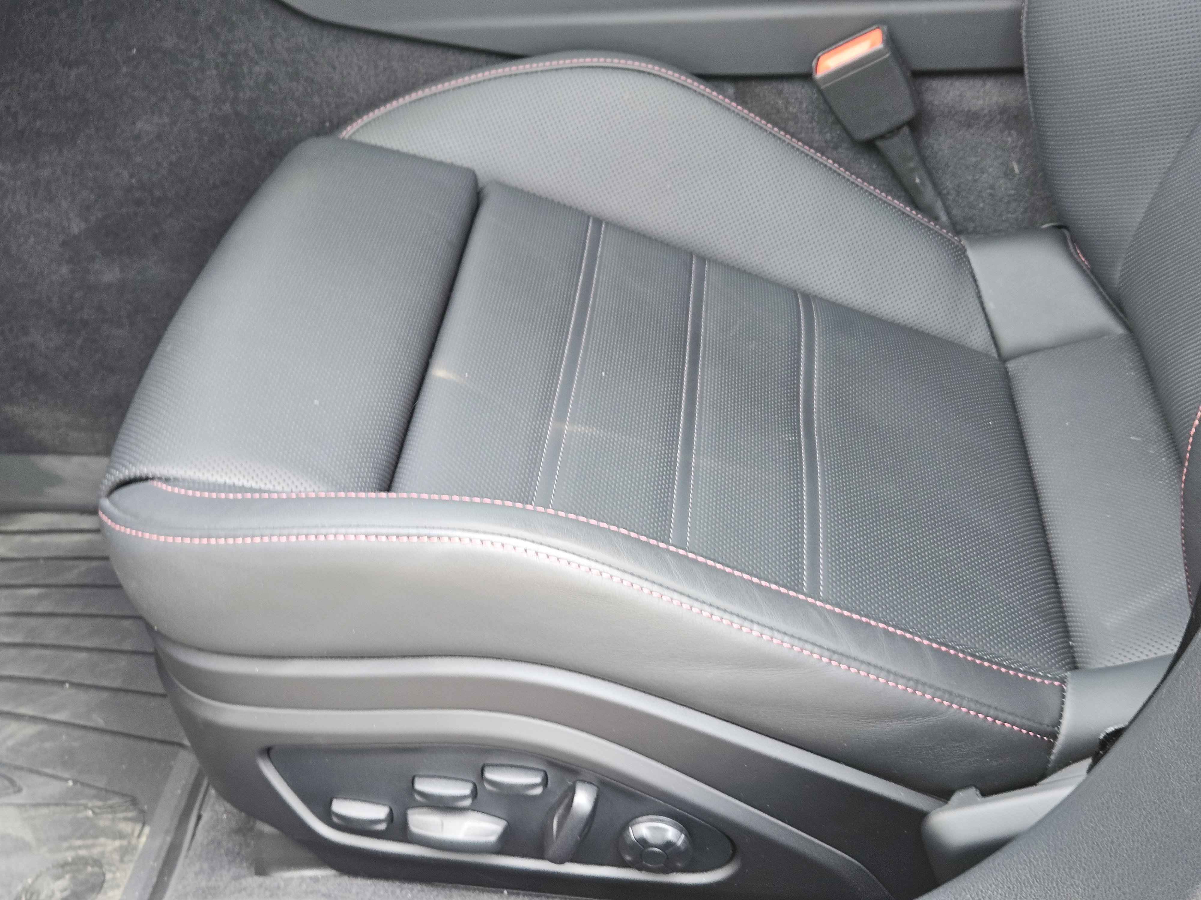 Certified 2026 Porsche Panamera GTS image 23