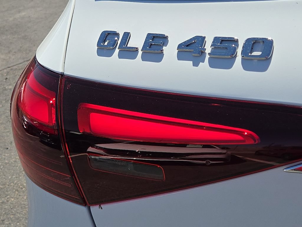 New 2026 Mercedes-Benz GLE 450 4MATIC image 9