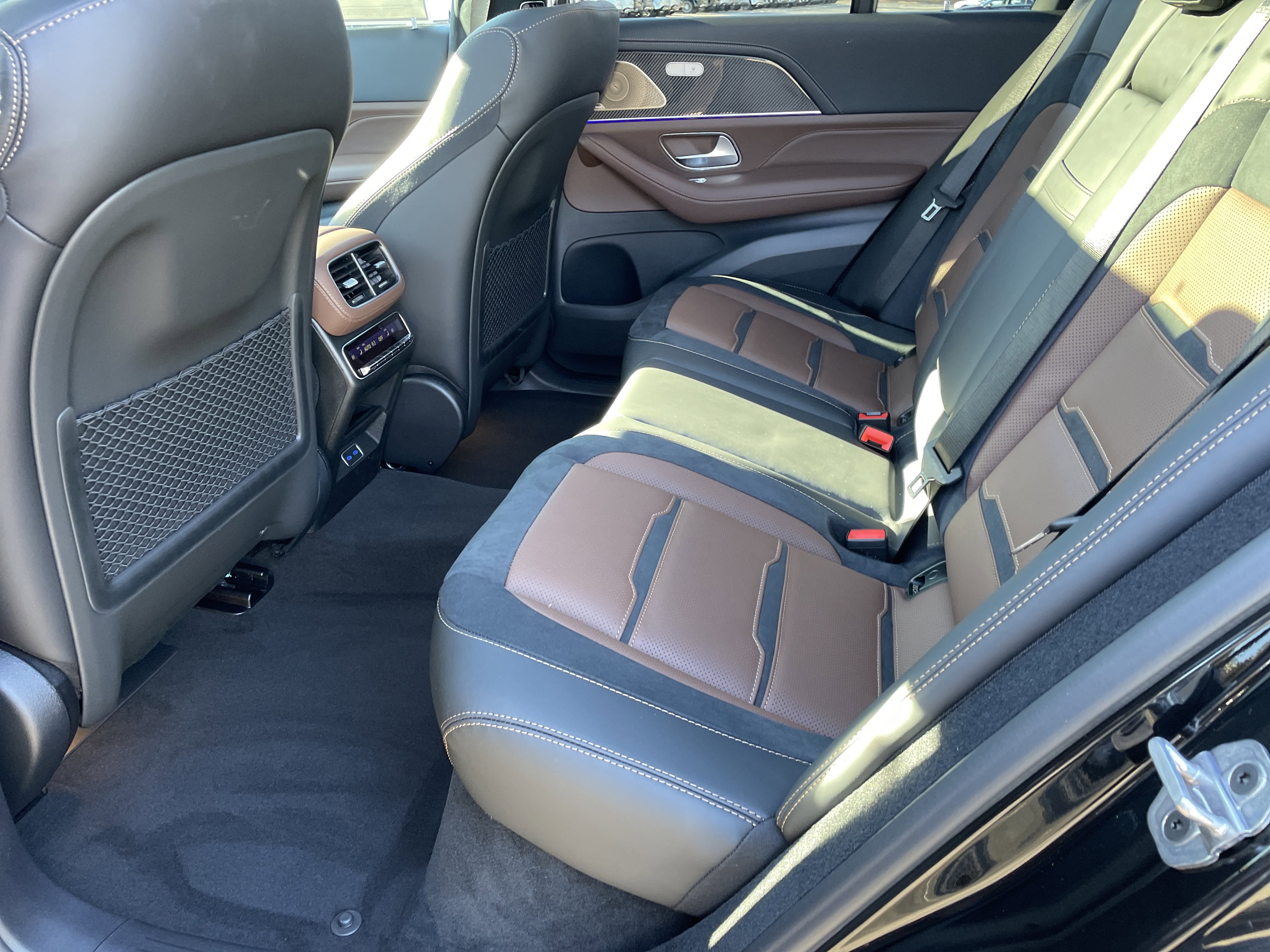 New 2026 Mercedes-Benz GLE 63 AMG S image 36