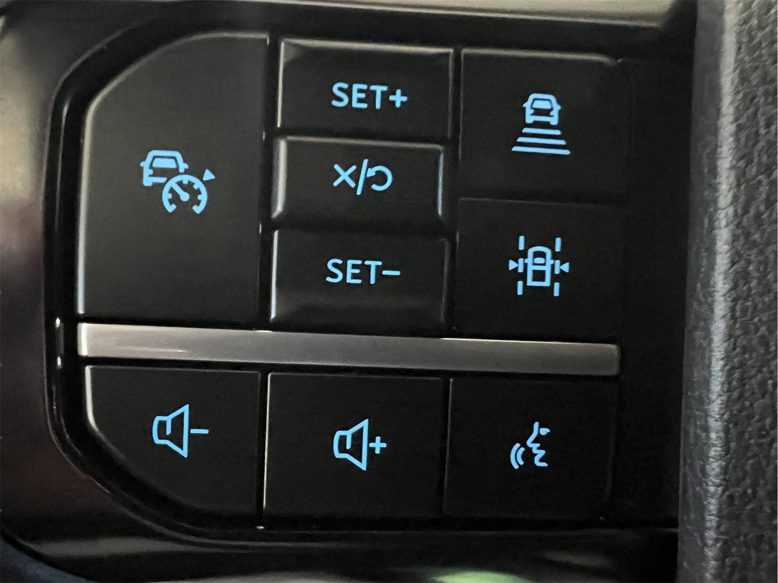 New 2026 Ford F350 Platinum image 14