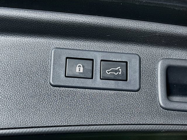 Used 2019 Subaru Forester Premium AWD/4WD image 12