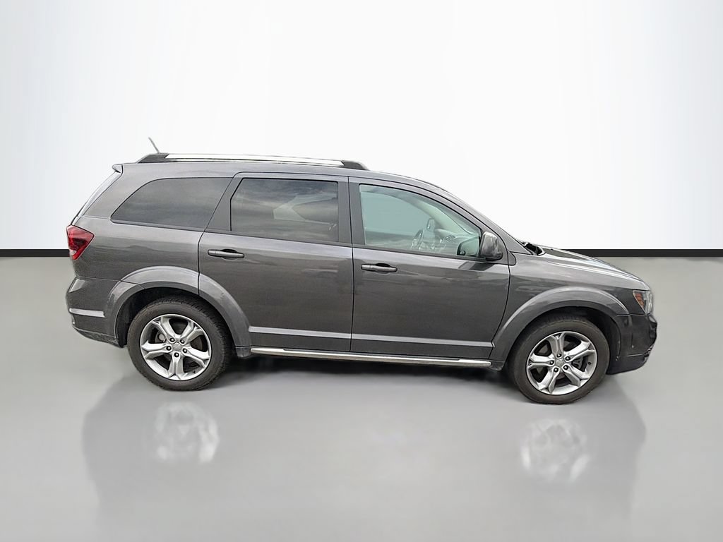 Used 2017 Dodge Journey Crossroad AWD/4WD image 10