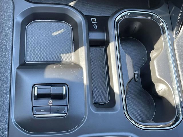 Used 2024 GMC Sierra 2500 AT4 w/ AT4 Preferred Package image 24