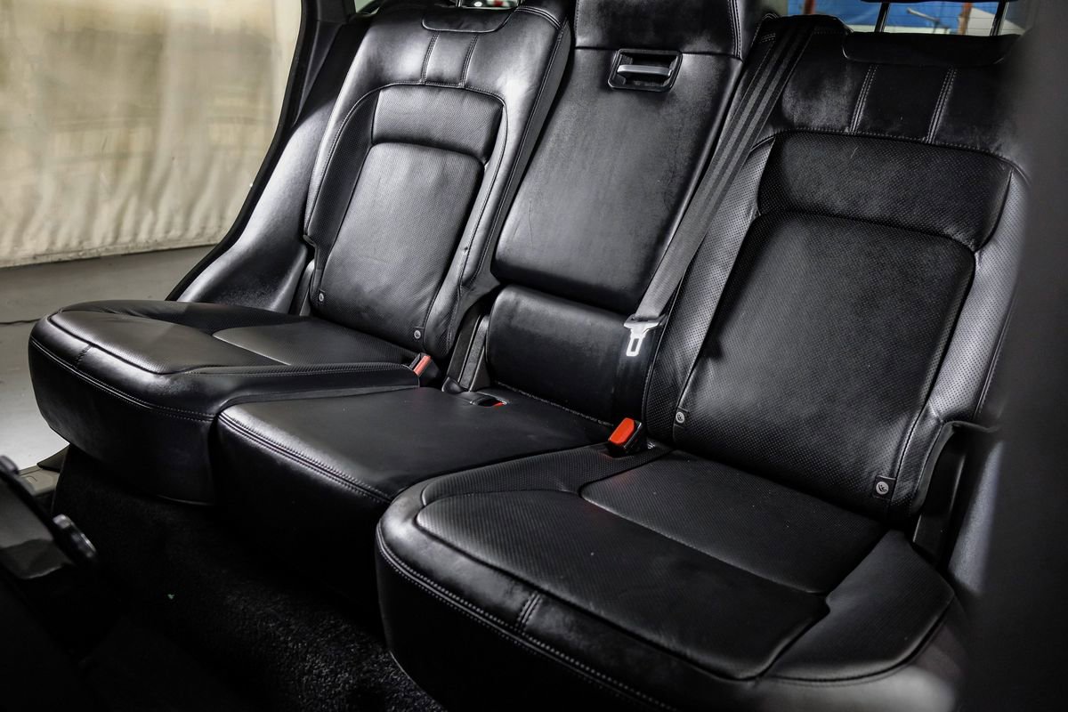 Used 2021 Land Rover Range Rover P525 Westminster Edition image 32