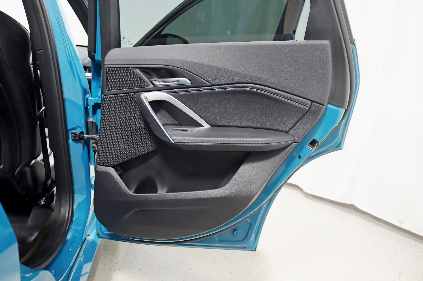 Used 2023 BMW X1 xDrive28i w/ M Sport Package image 35