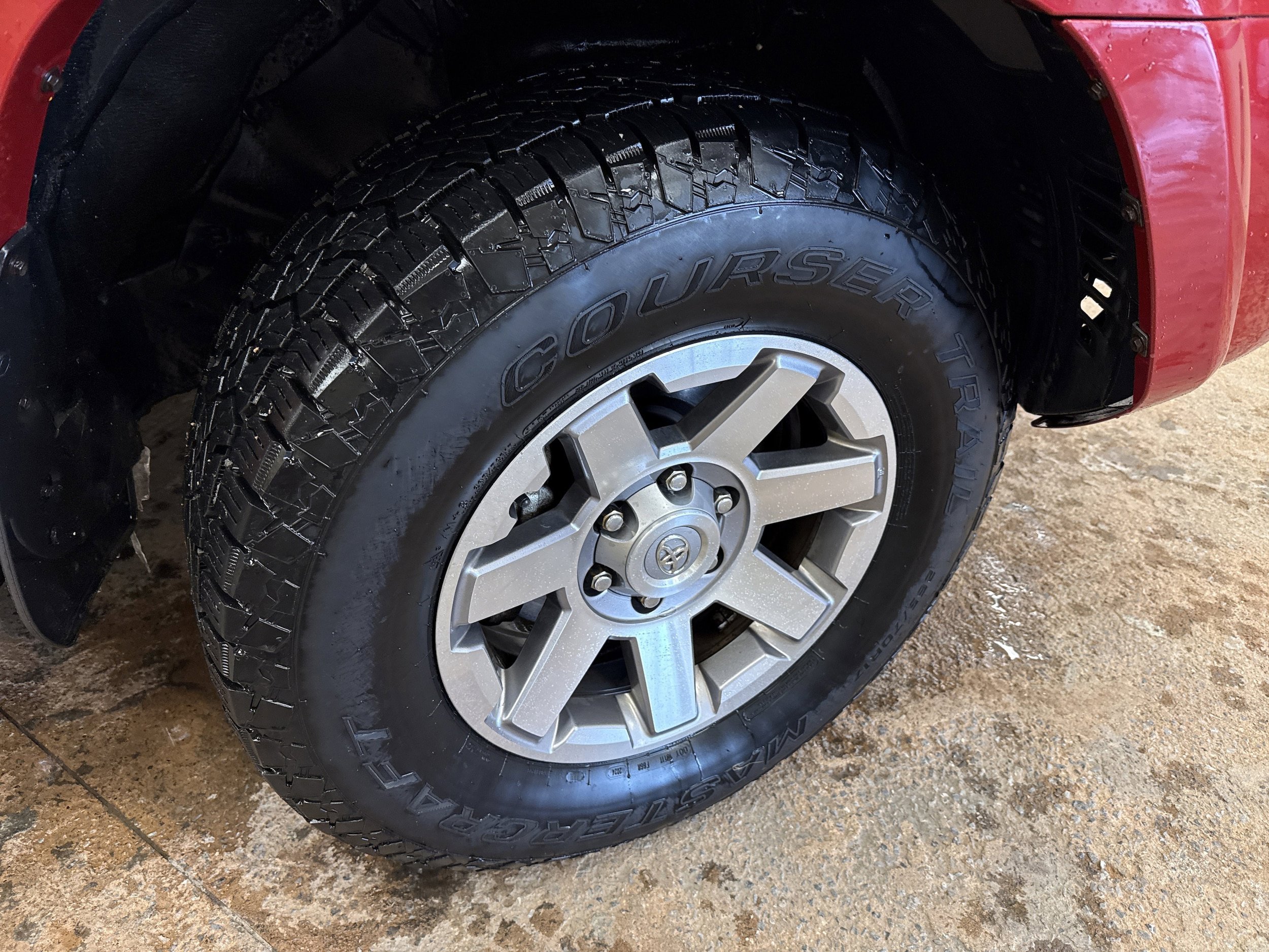 Used 2015 Toyota 4Runner Trail AWD/4WD image 11