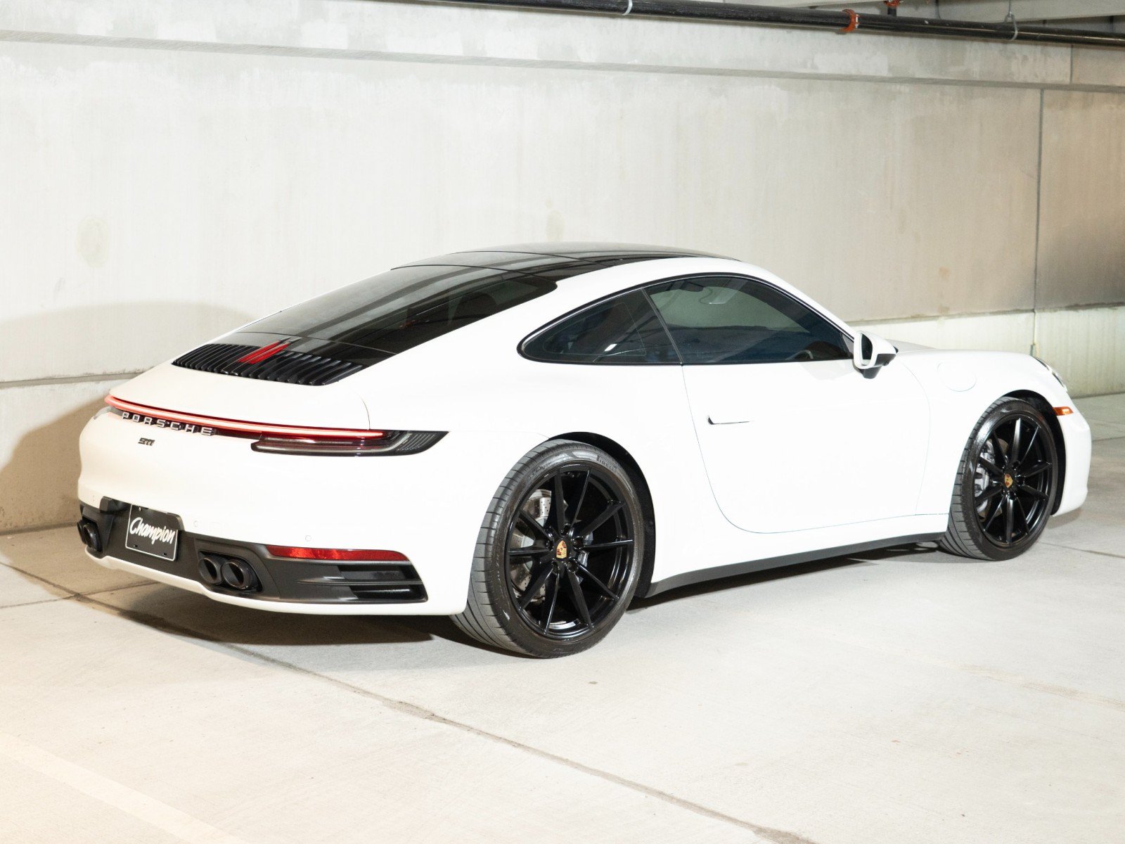 Certified 2024 Porsche 911 Carrera RWD image 9