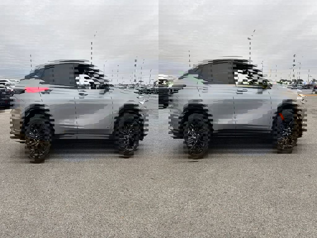 New 2026 Buick Envista Sport Touring image 7