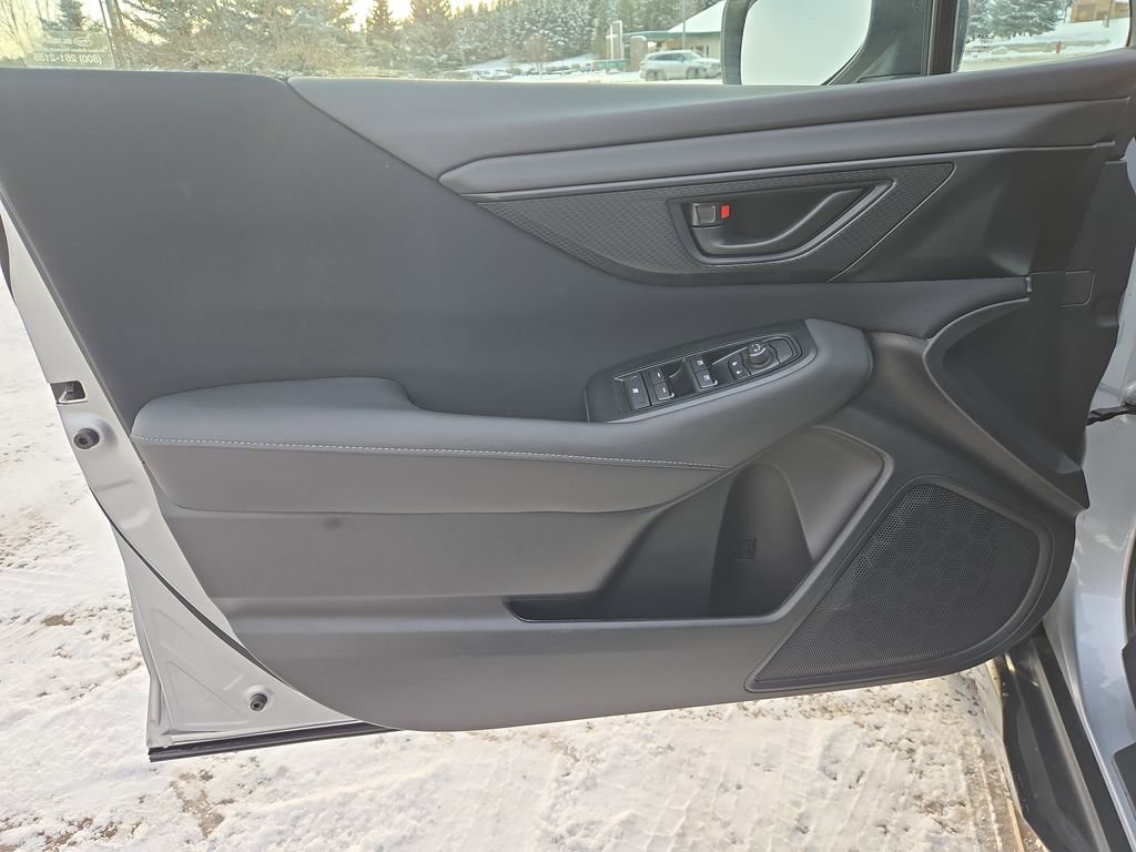 Used 2025 Subaru Outback image 12