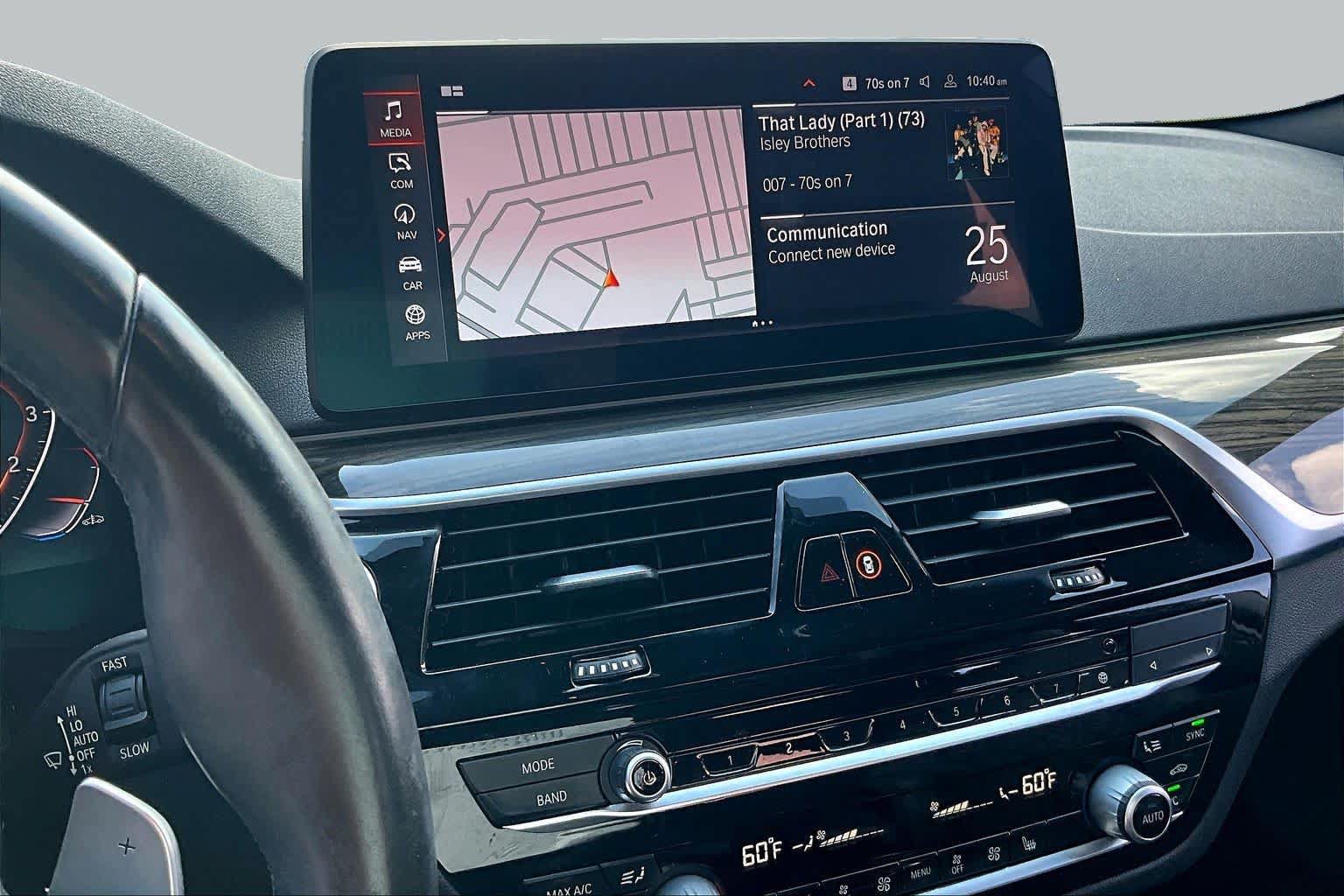 Used 2022 BMW 530i w/ M Sport Package RWD image 6
