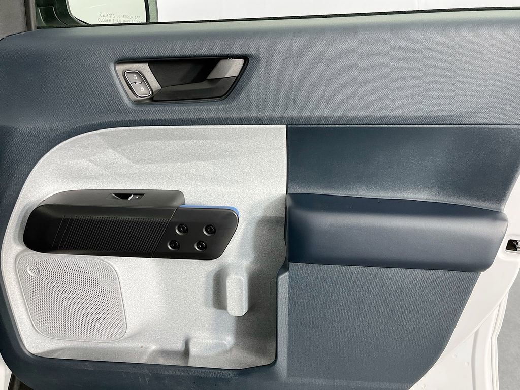 Used 2025 Ford Maverick XLT image 34