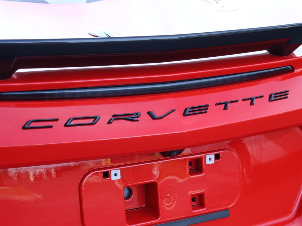 Used 2024 Chevrolet Corvette Stingray Preferred Cpe w/ Z51 Performance Package image 8